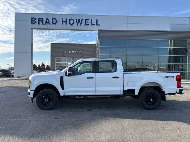 2025 Ford F-250 photo 18
