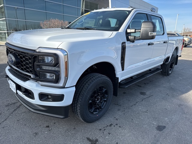 2025 Ford F-250 photo 19