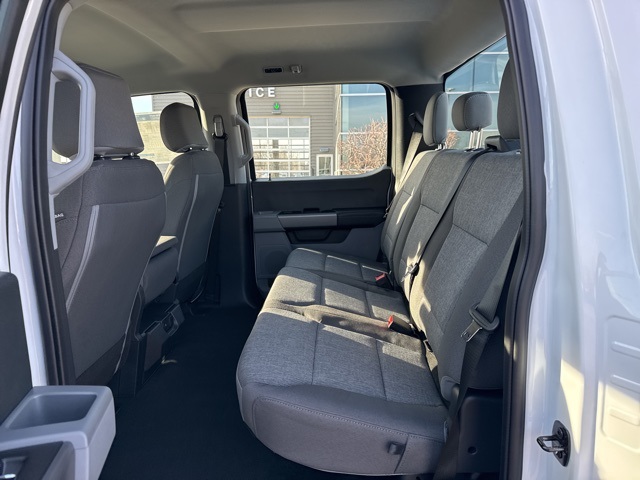 2025 Ford F-250 photo 13
