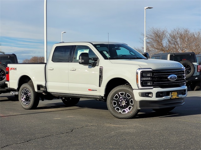 2025 Ford F-250SD Platinum