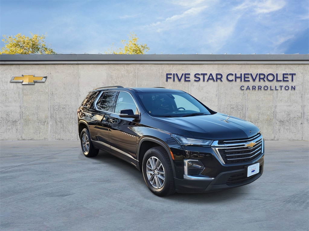 2023 Chevrolet Traverse LT Leather