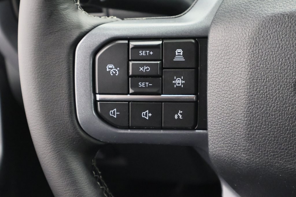2025 Ford F-150 XLT photo 12