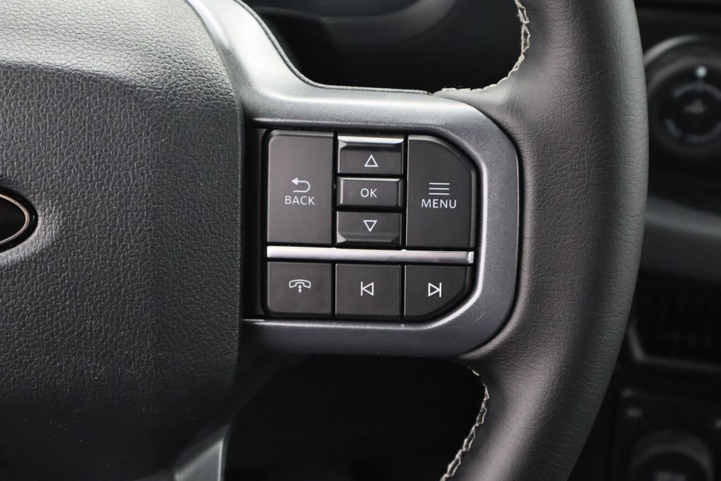 2025 Ford F-150 XLT photo 13