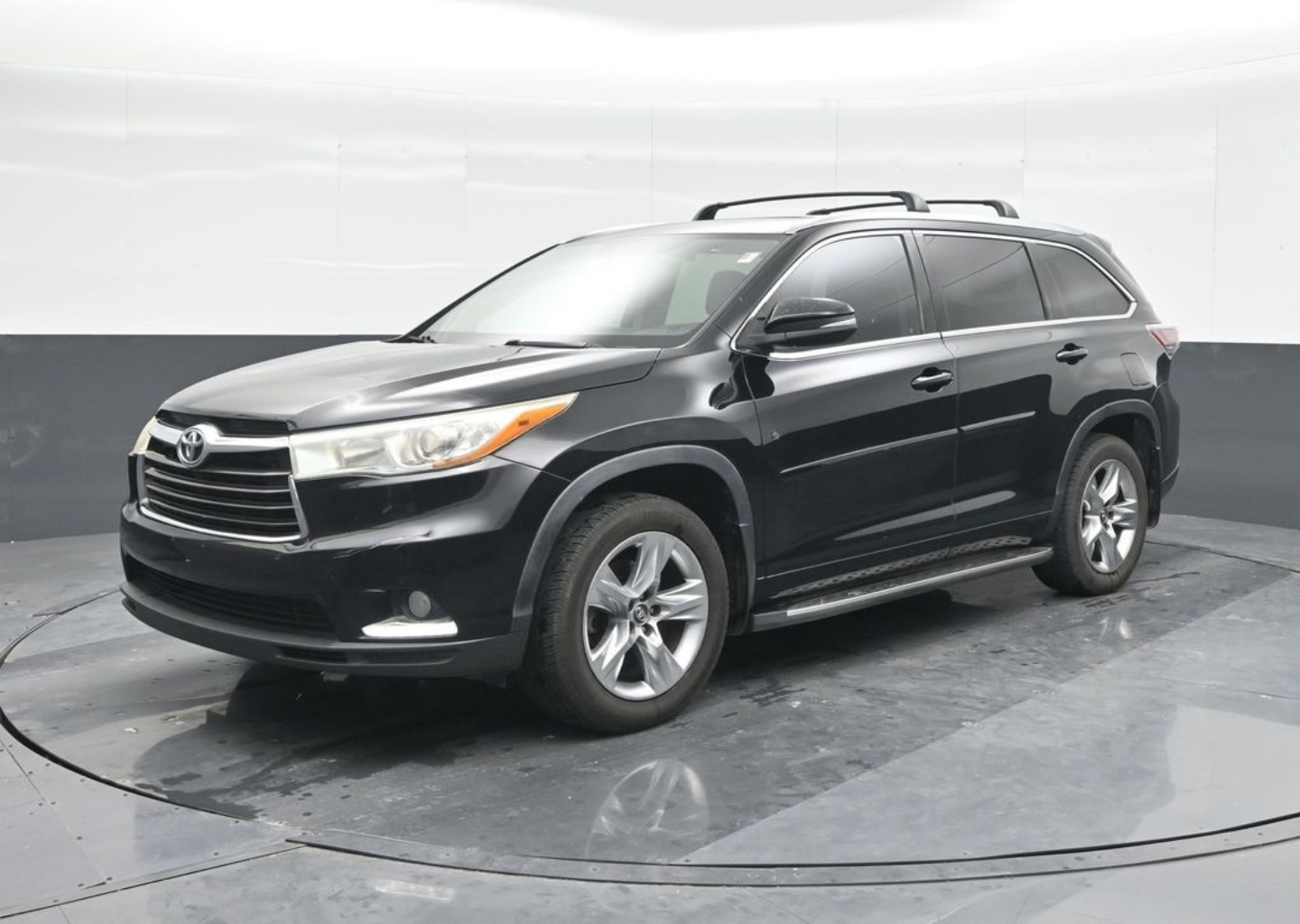 Used 2016 Toyota Highlander Limited with VIN 5TDYKRFH2GS177574 for sale in Houston, TX