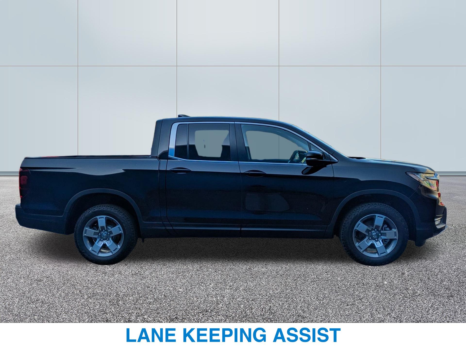 2025 Honda Ridgeline RTL photo 3