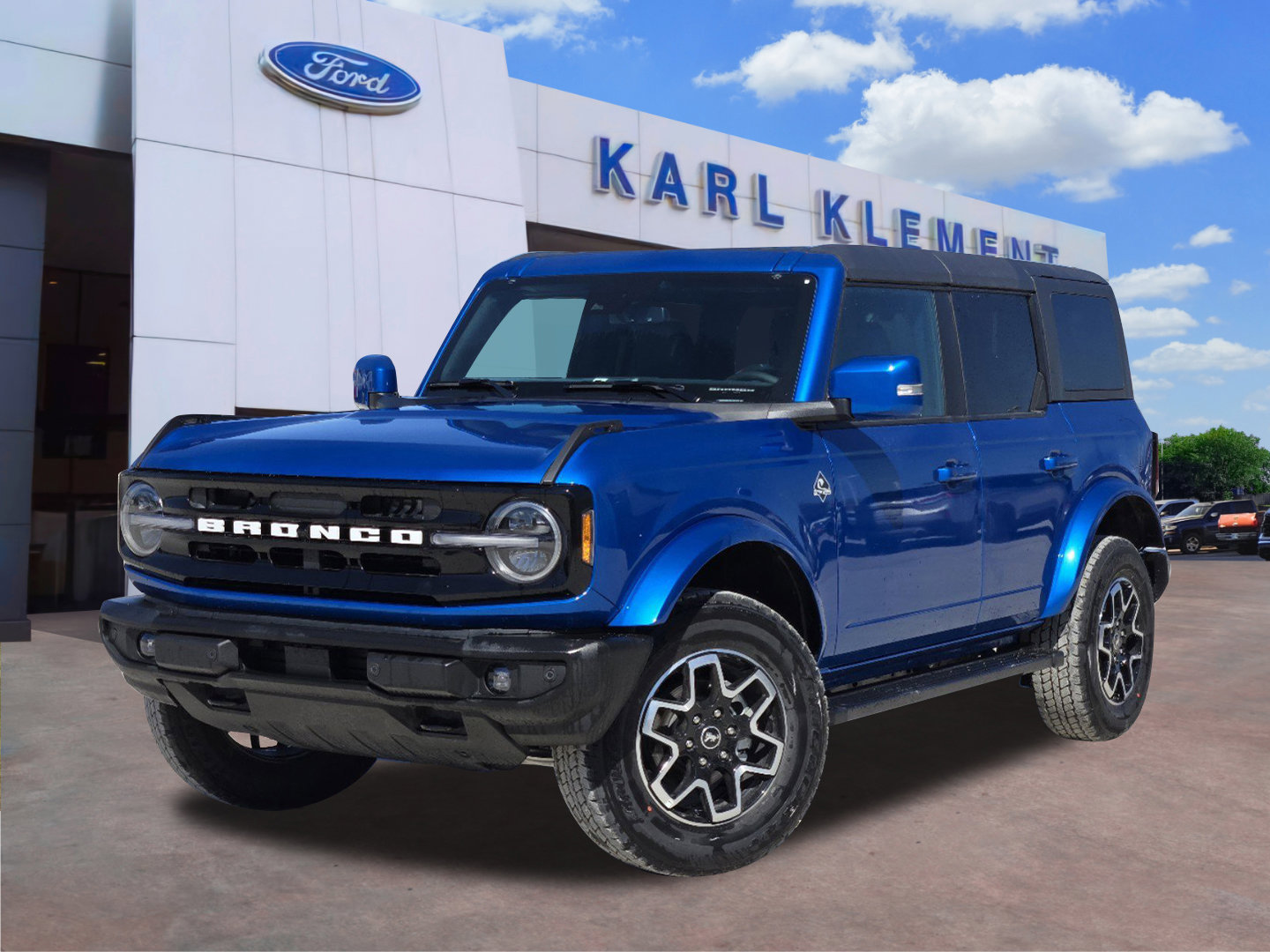 2024 Ford Bronco Outer Banks photo 19