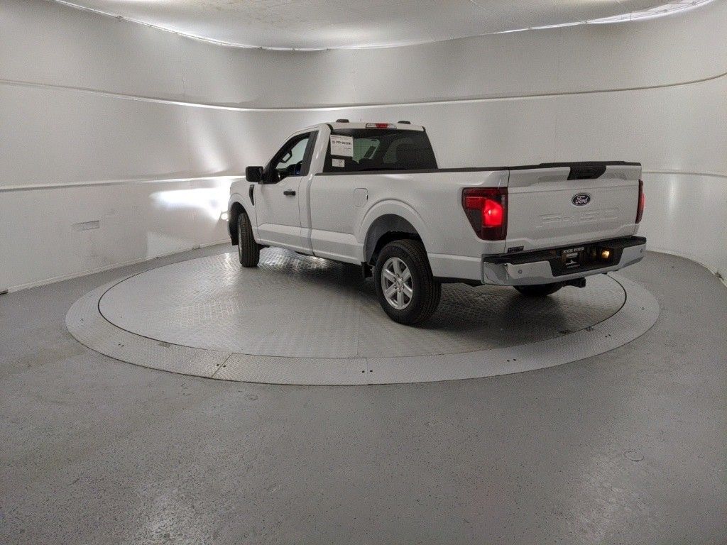 2025 Ford F-150 XL photo 4