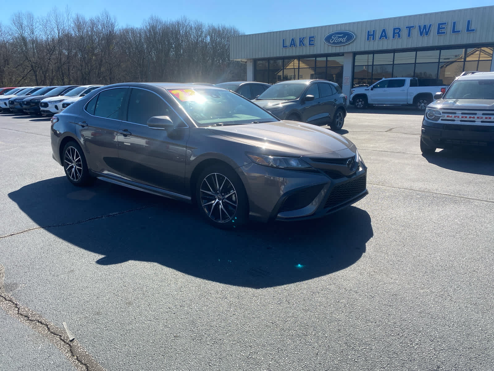 2023 Toyota Camry SE