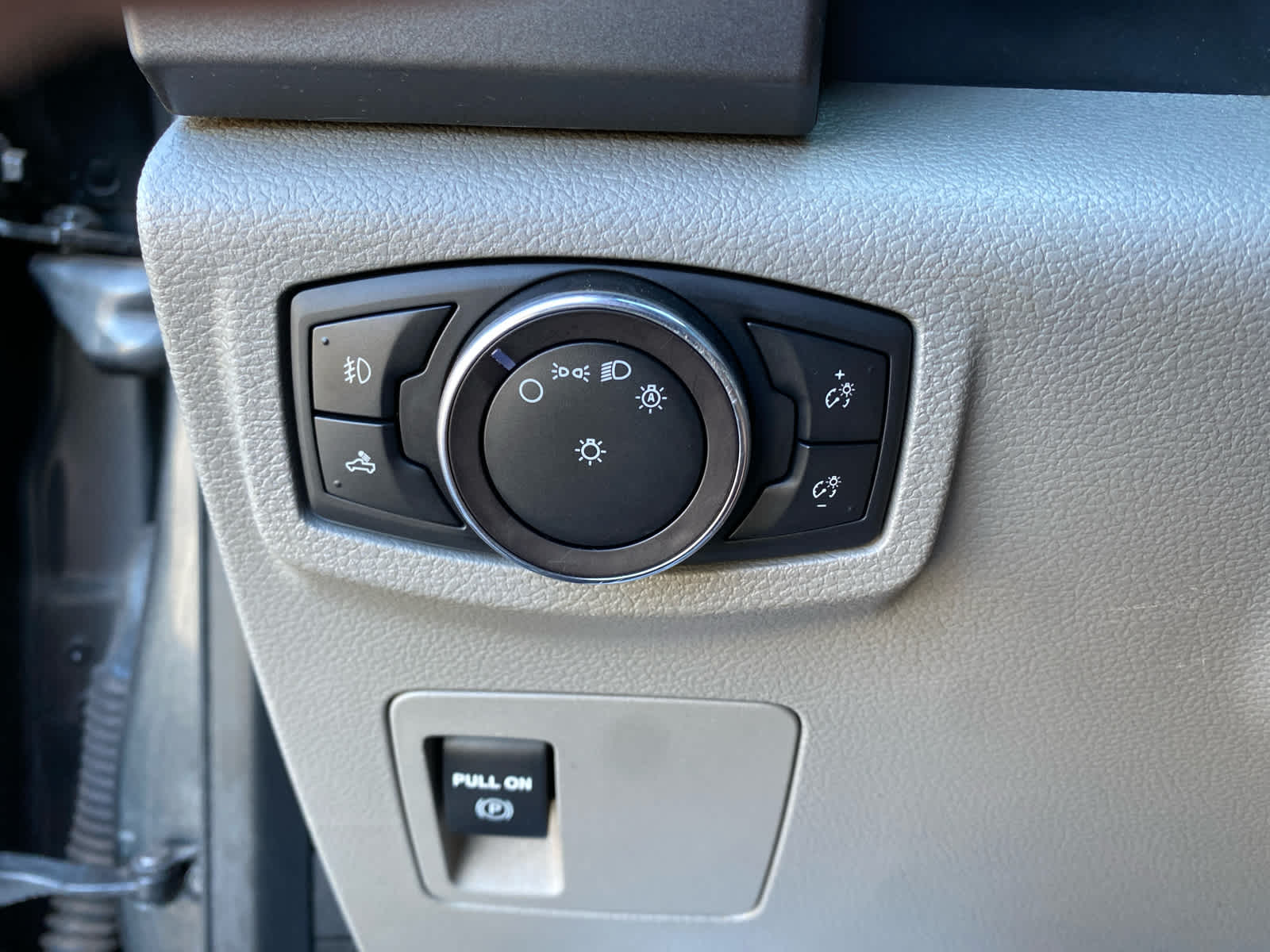 2019 Ford F-150 XLT photo 8