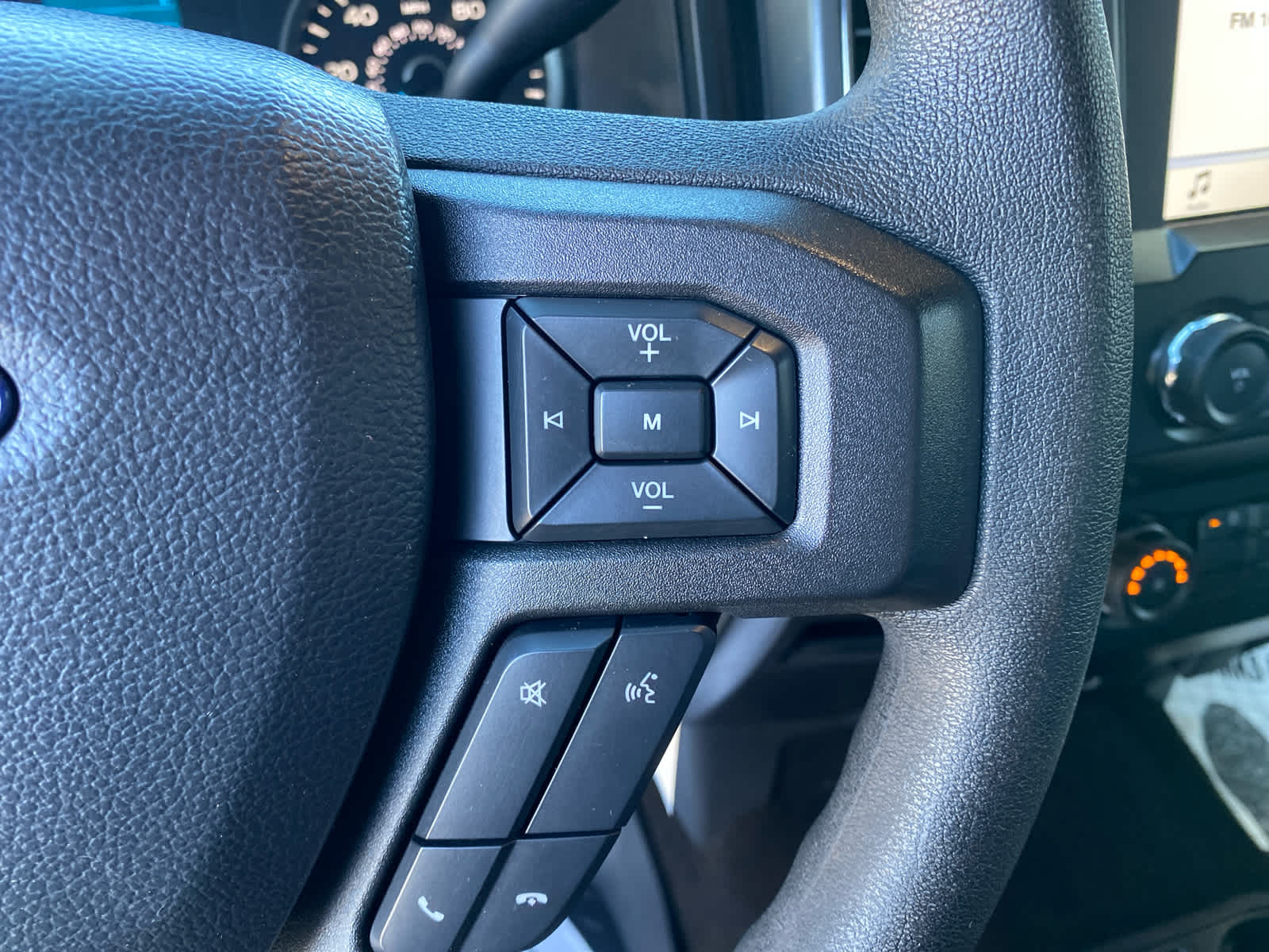 2019 Ford F-150 XLT photo 11