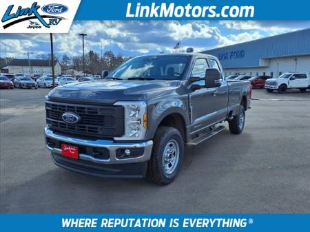 2025 Ford F-350 Super Duty XL