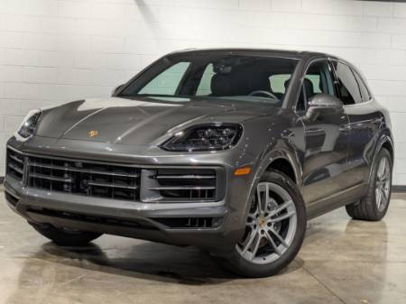 2024 Porsche Cayenne DEMO