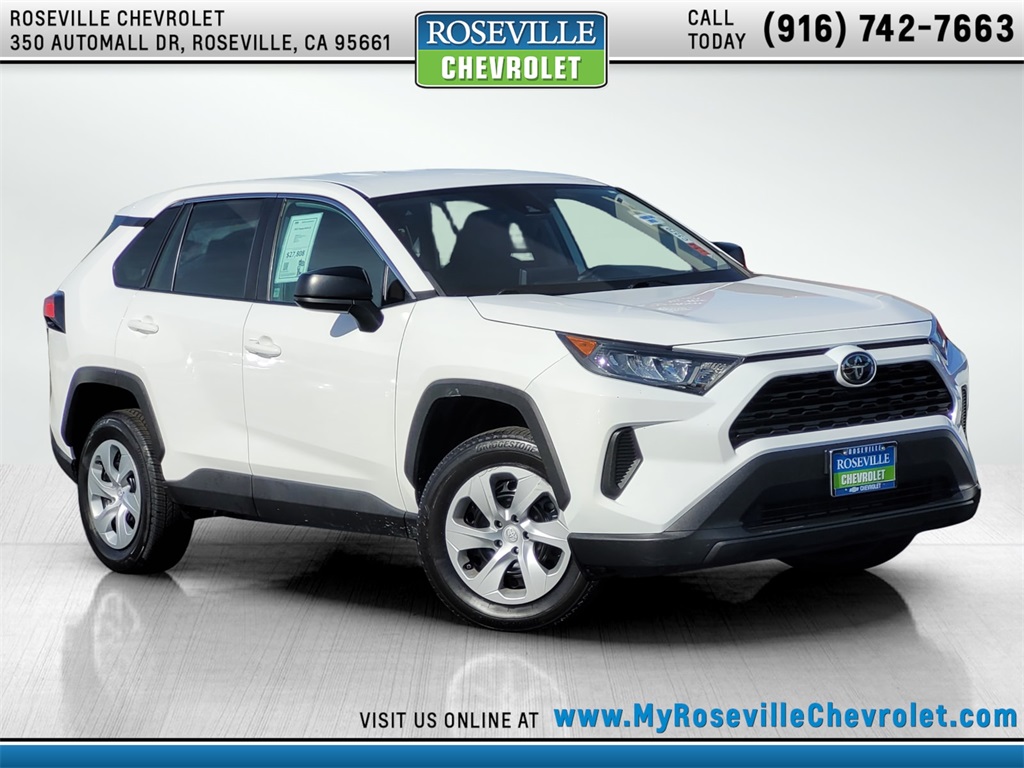 2022 Toyota RAV4 LE