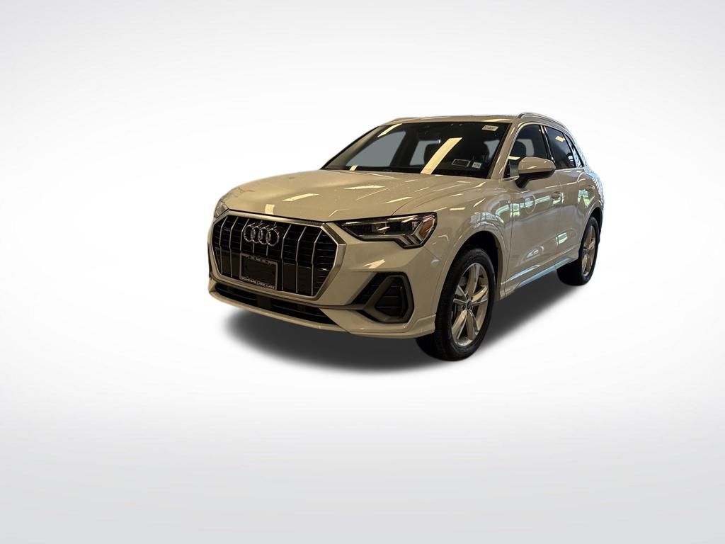 2024 Audi Q3 Premium