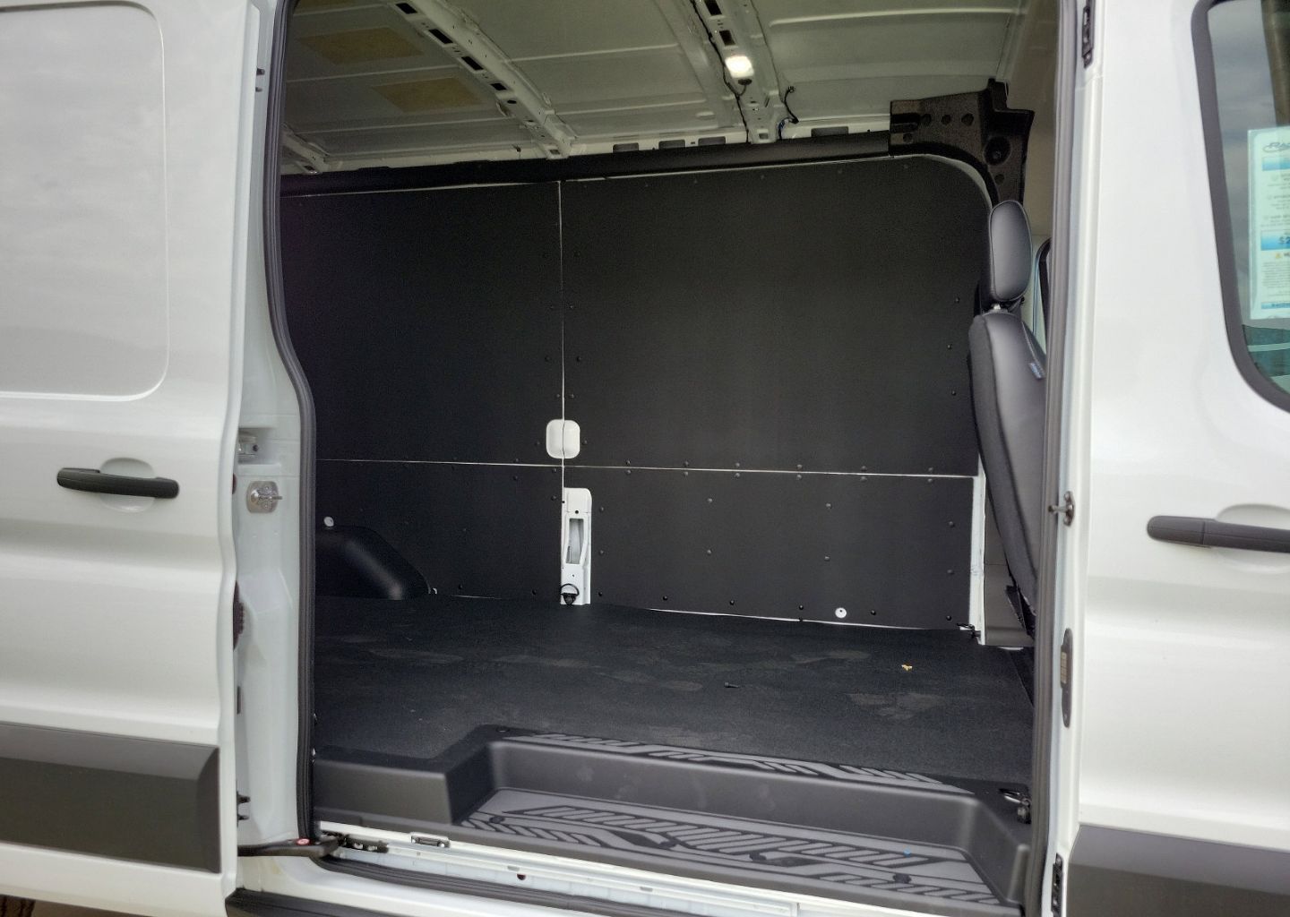 2025 Ford Transit Van Base - Photo 11
