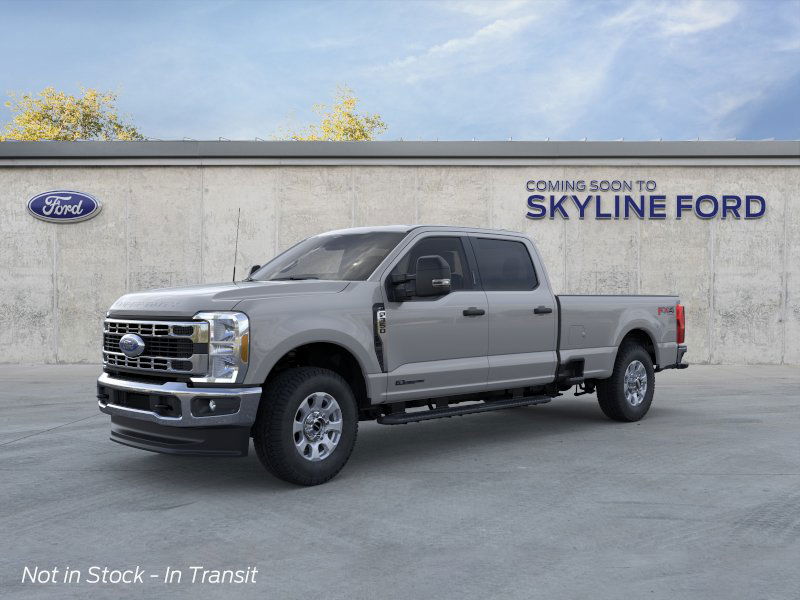 2025 Ford Super Duty F-350 SRW XLT