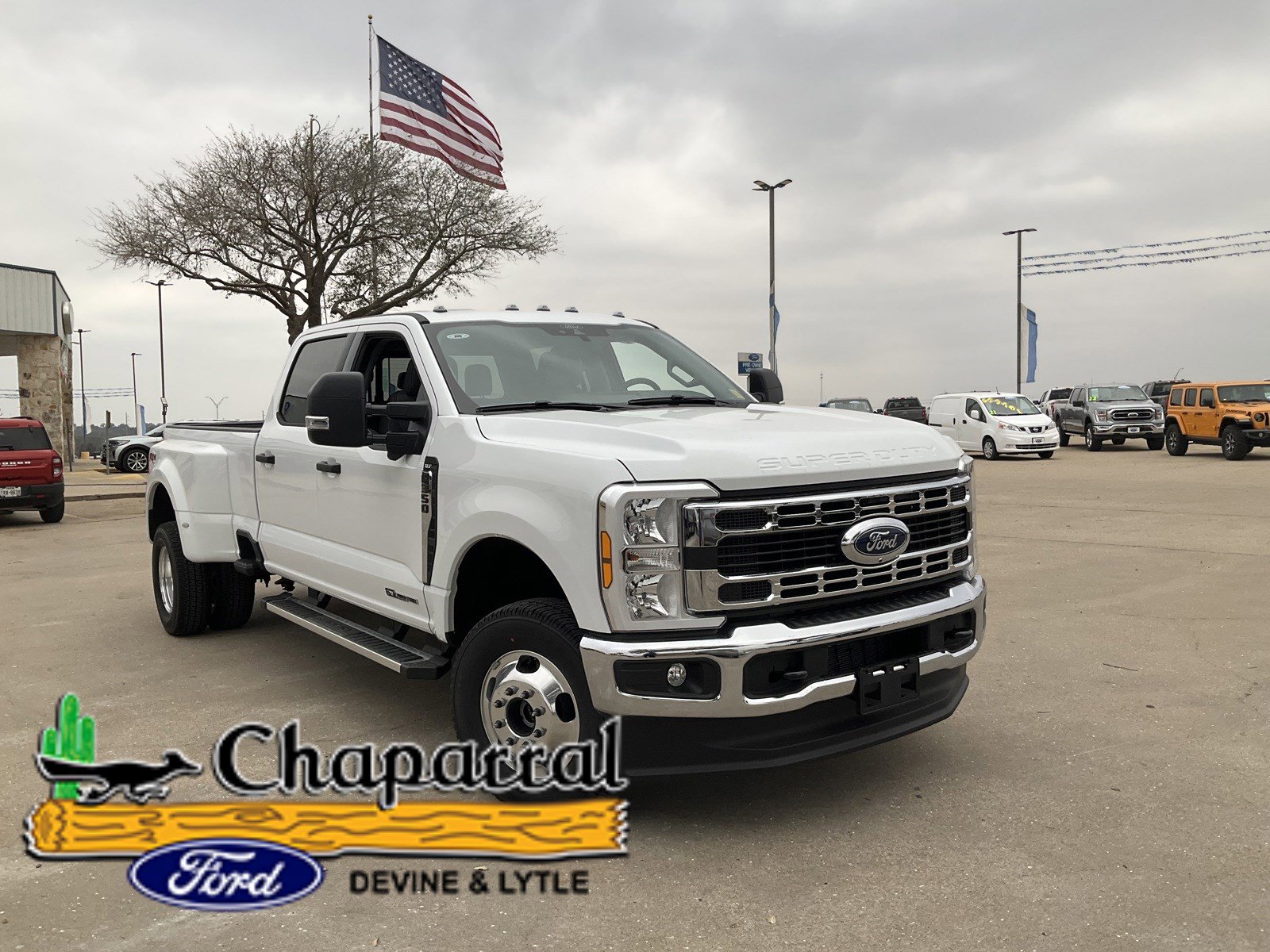 2025 Ford Super Duty F-350 DRW XLT