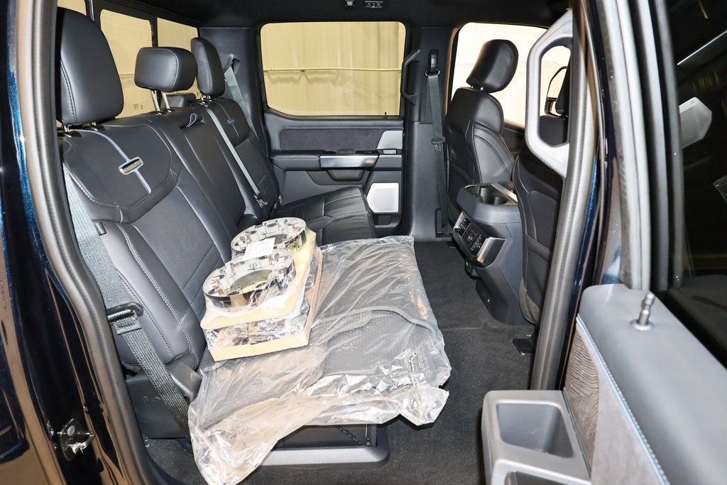 2025 Ford F-350 photo 10