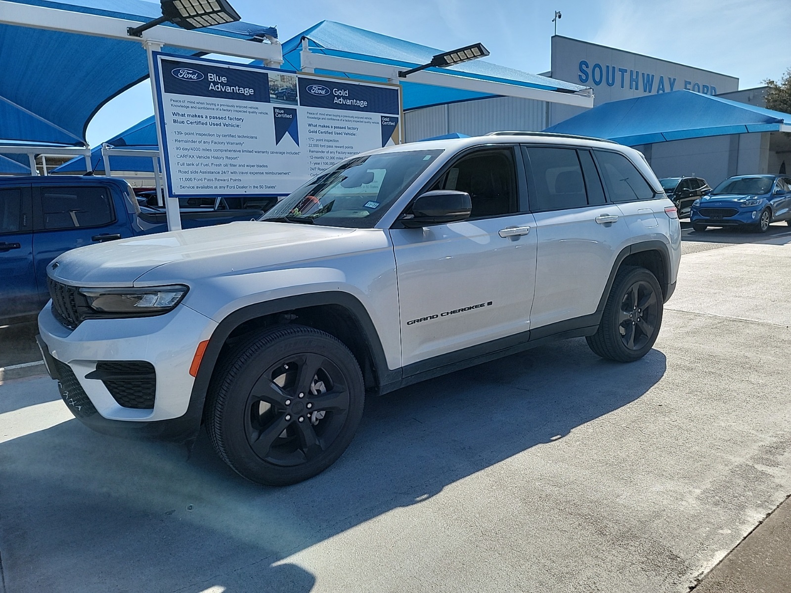 2023 Jeep Grand Cherokee Altitude