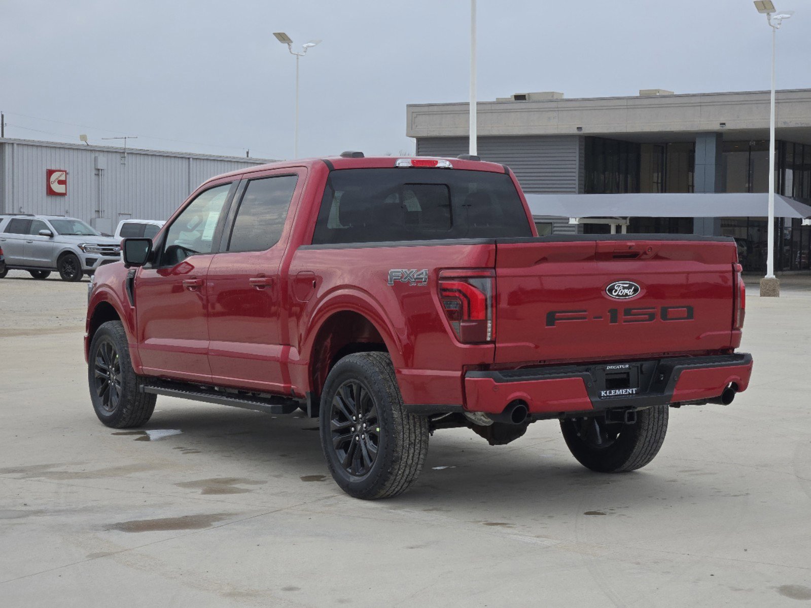 2025 Ford F-150 Lariat photo 2