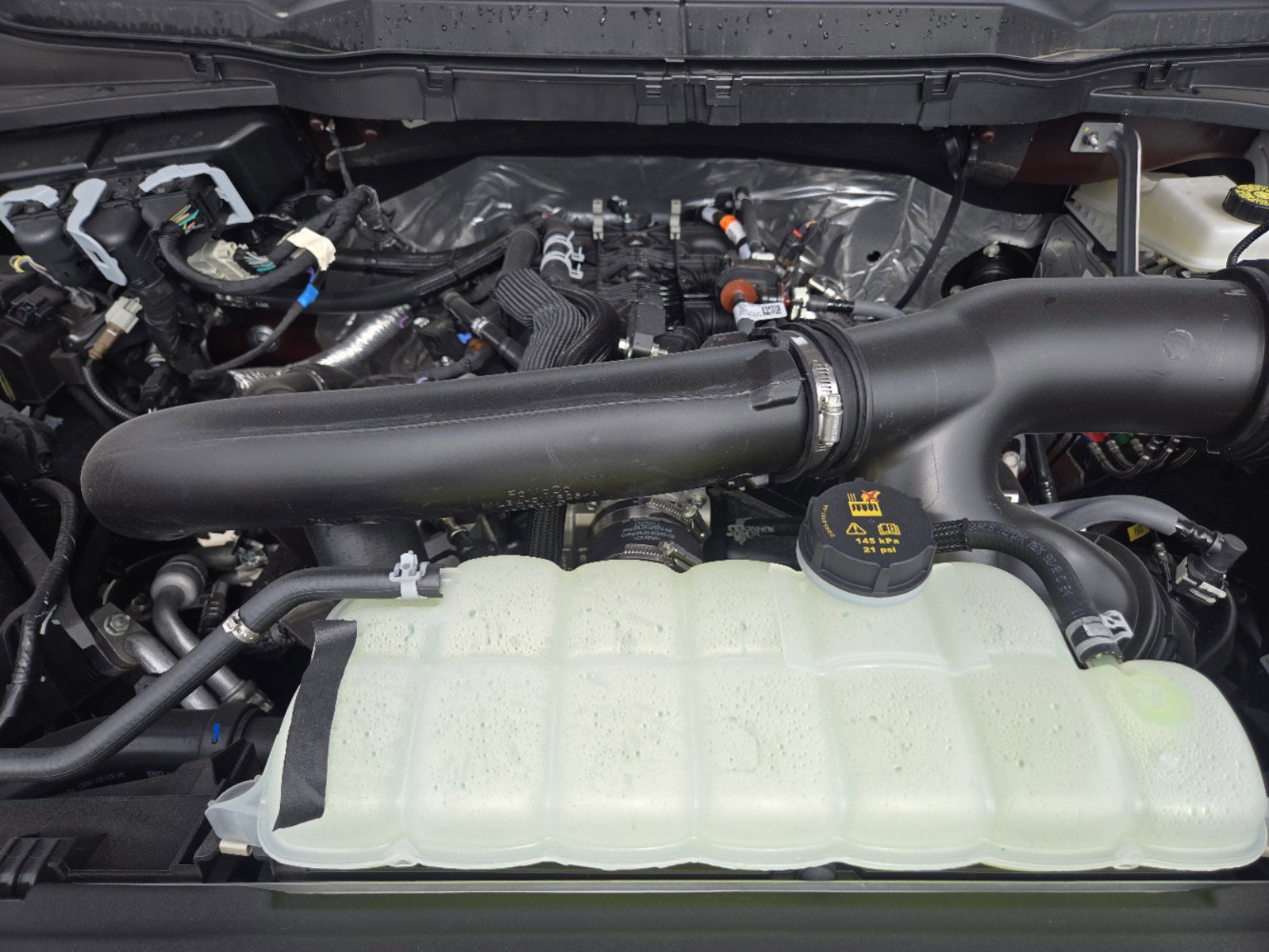 2025 Ford F-150 Lariat photo 21