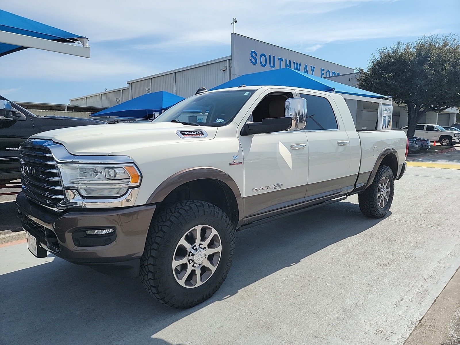 2022 RAM 3500 Laramie Longhorn