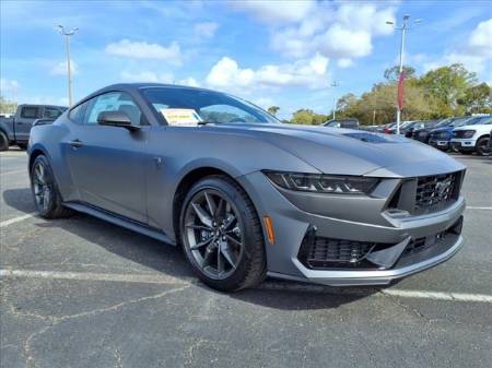 2025 Ford Mustang Dark Horse