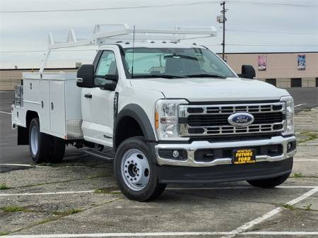 2024 Ford F-550SD XL