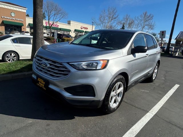 2020 Ford Edge SE