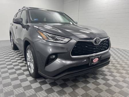 2022 Toyota Highlander Limited