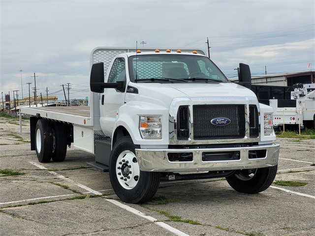 2025 Ford F-650SD Base