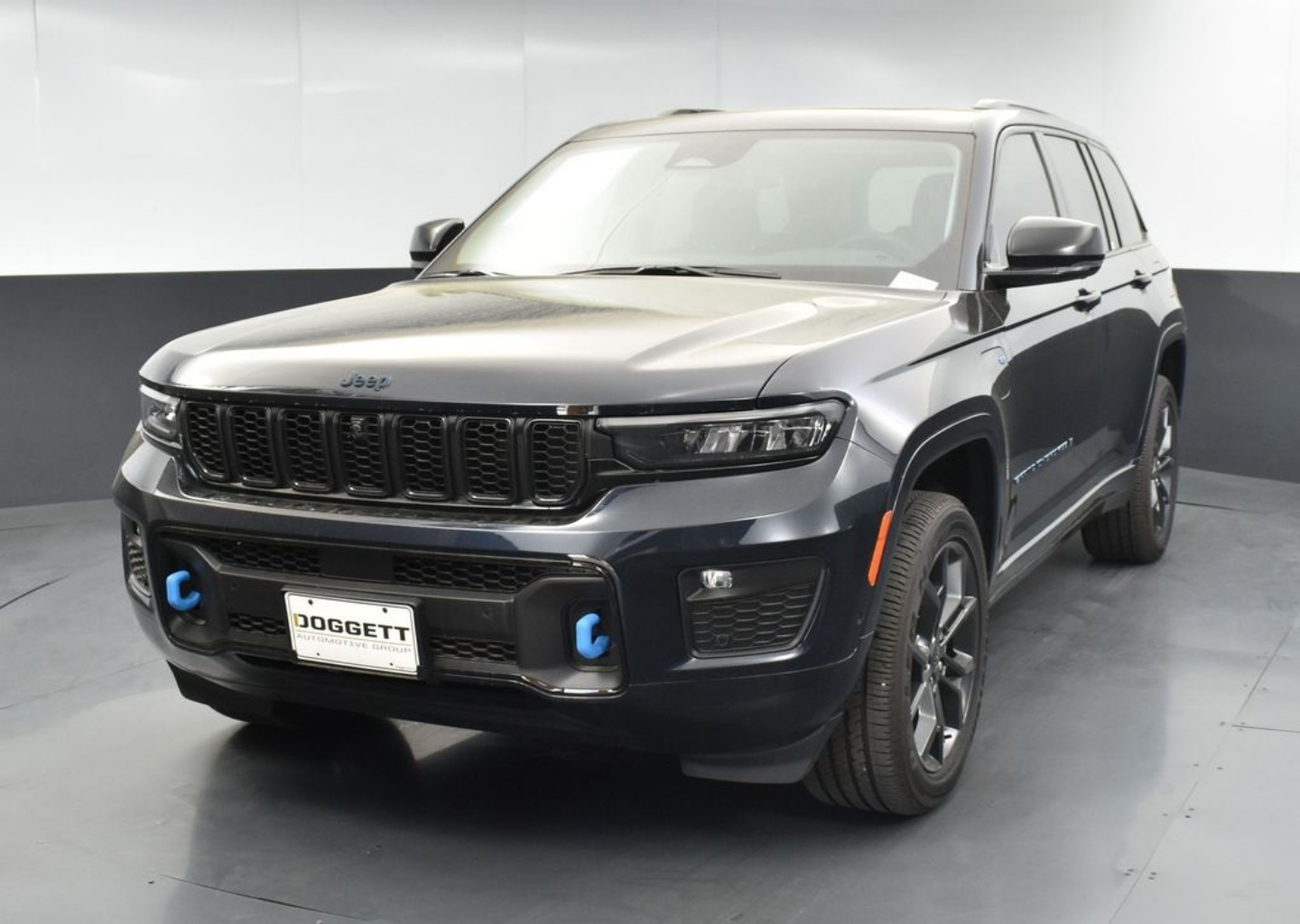 Used 2023 Jeep Grand Cherokee 30th Anniversary 4xe with VIN 1C4RJYB66P8892660 for sale in Houston, TX