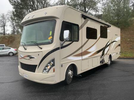 2016 Ford Super Duty F-53 Motorhome