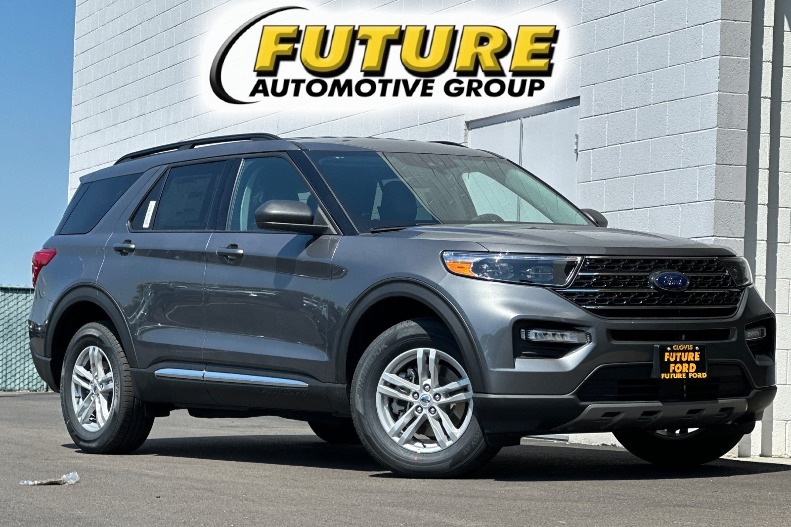 2024 Ford Explorer XLT