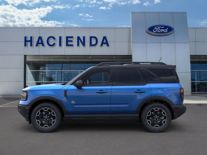 2025 Ford Bronco Sport Outer Banks photo 3