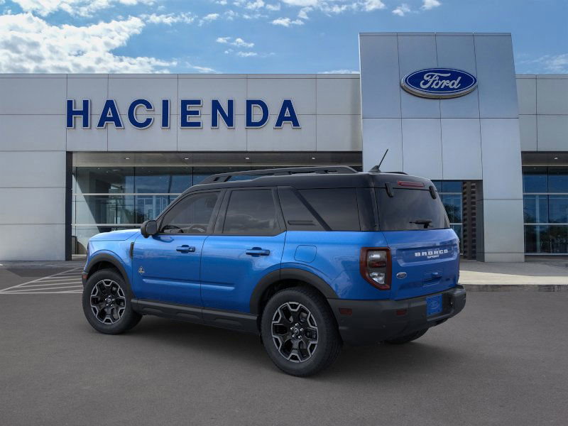 2025 Ford Bronco Sport Outer Banks photo 4