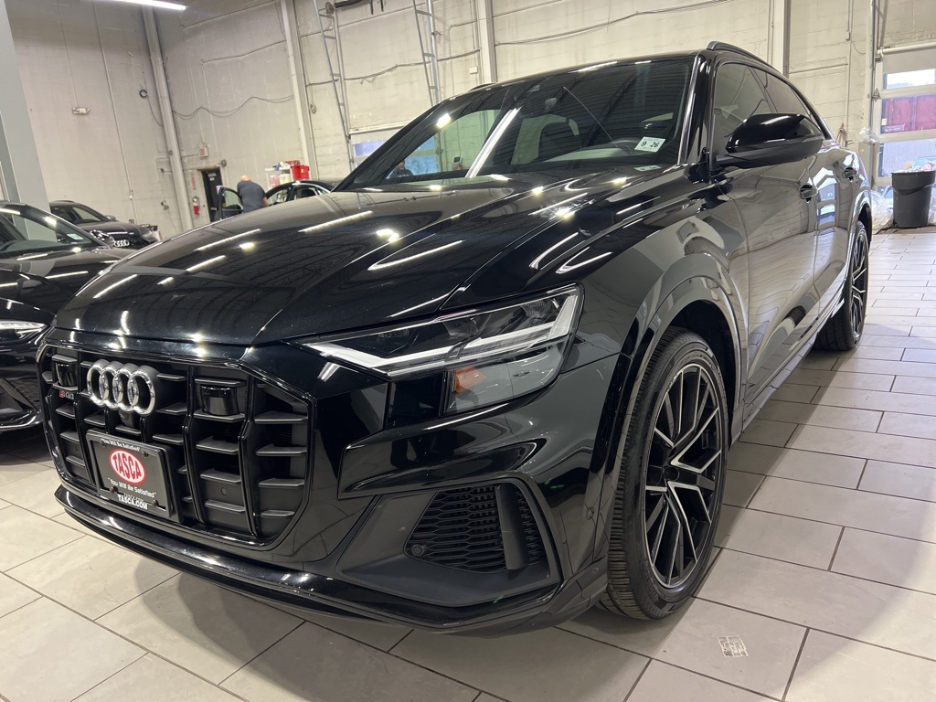 2022 Audi SQ8