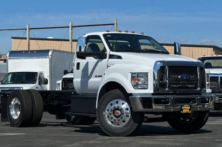 2024 Ford F-650SD Base