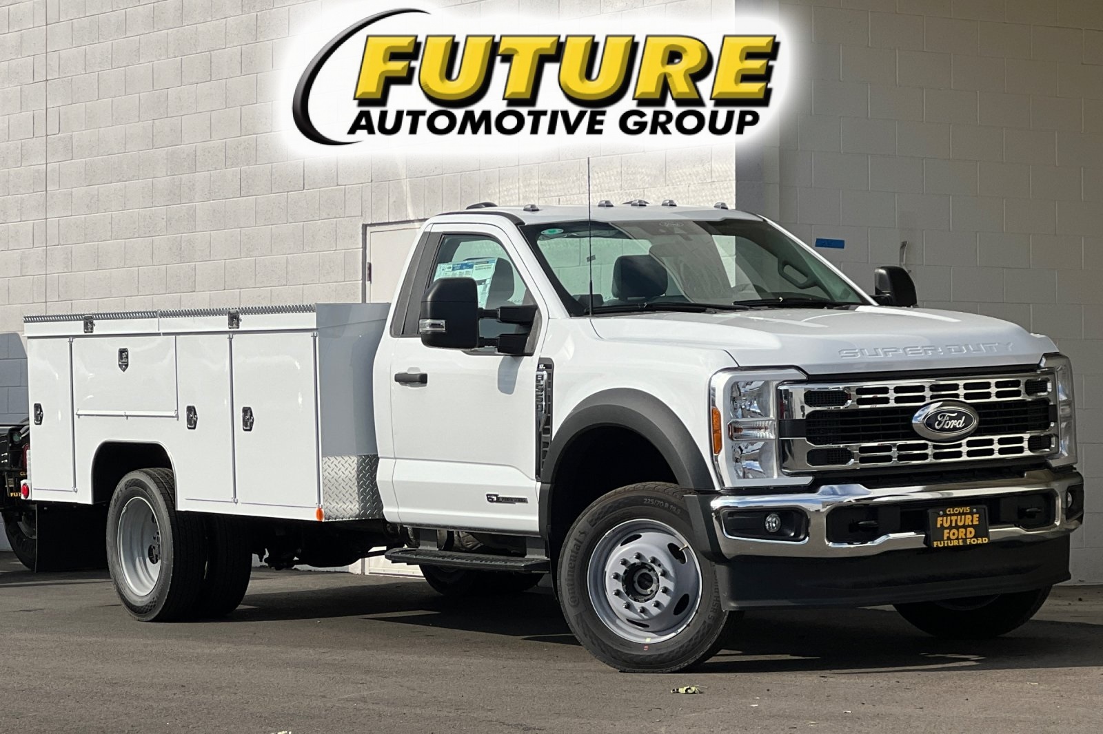 2024 Ford F-550SD XL