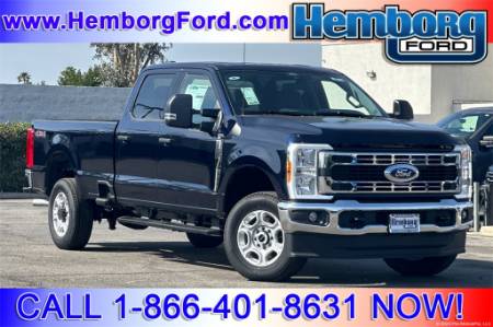 2025 Ford Super Duty F-350 SRW XLT