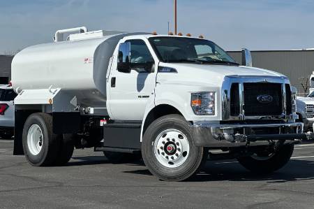 2024 Ford F-650SD Base