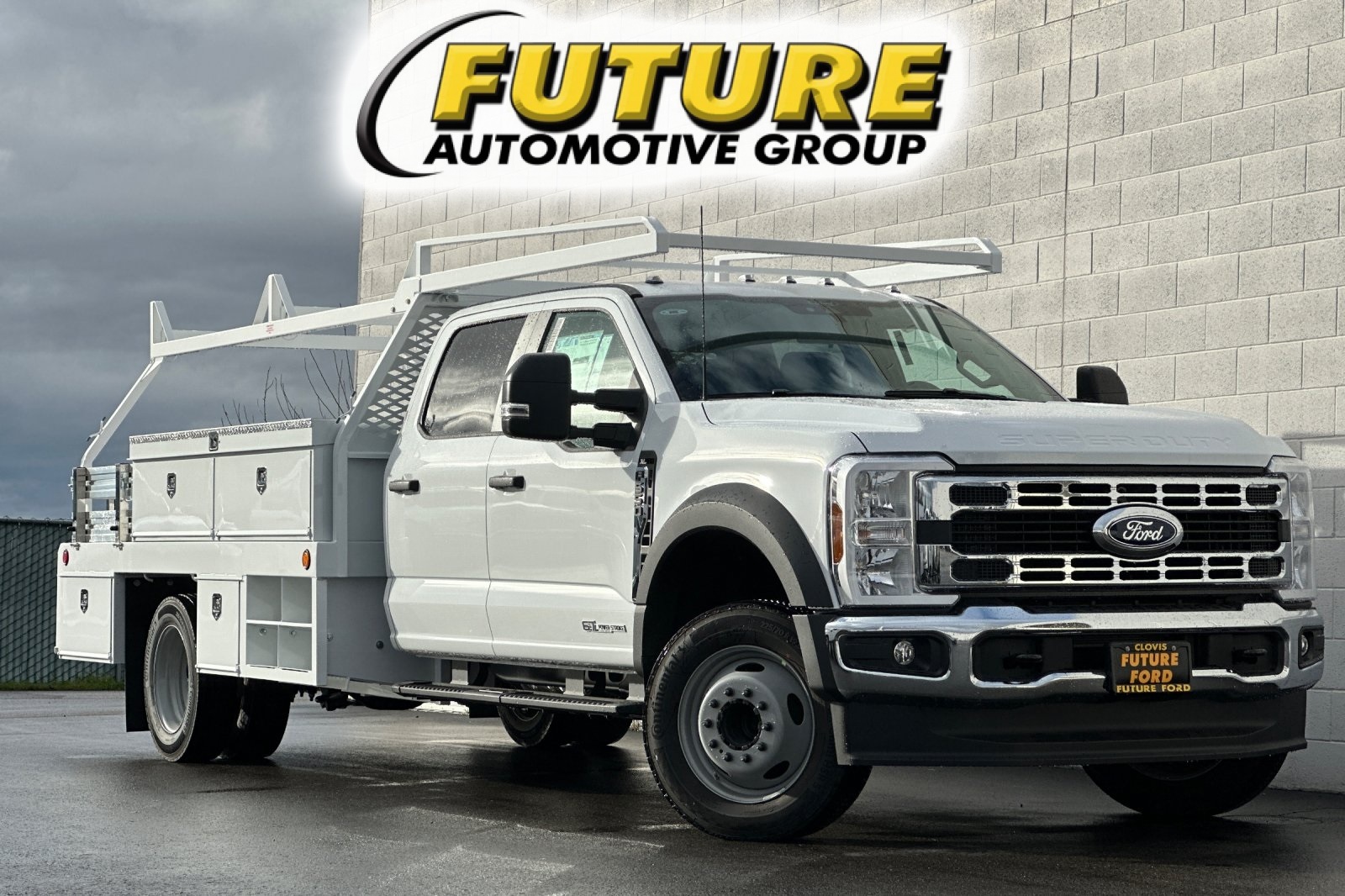 2024 Ford F-550SD XL