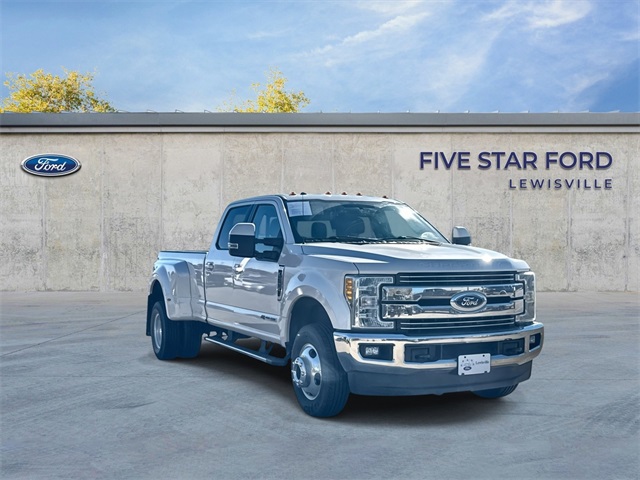 2017 Ford F-350SD LARIAT