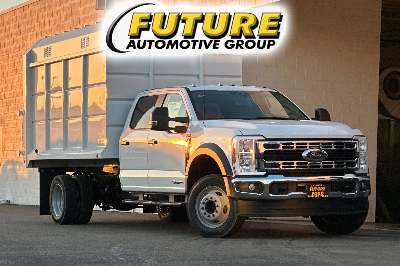 2024 Ford F-550SD XL