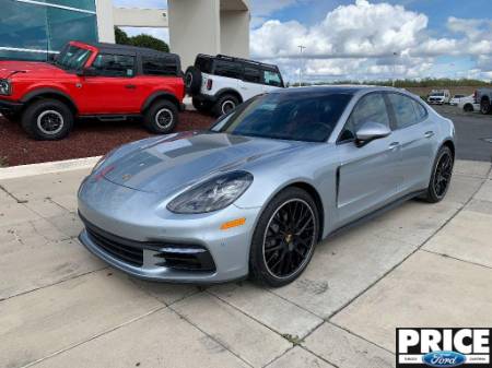 2020 Porsche Panamera 4S