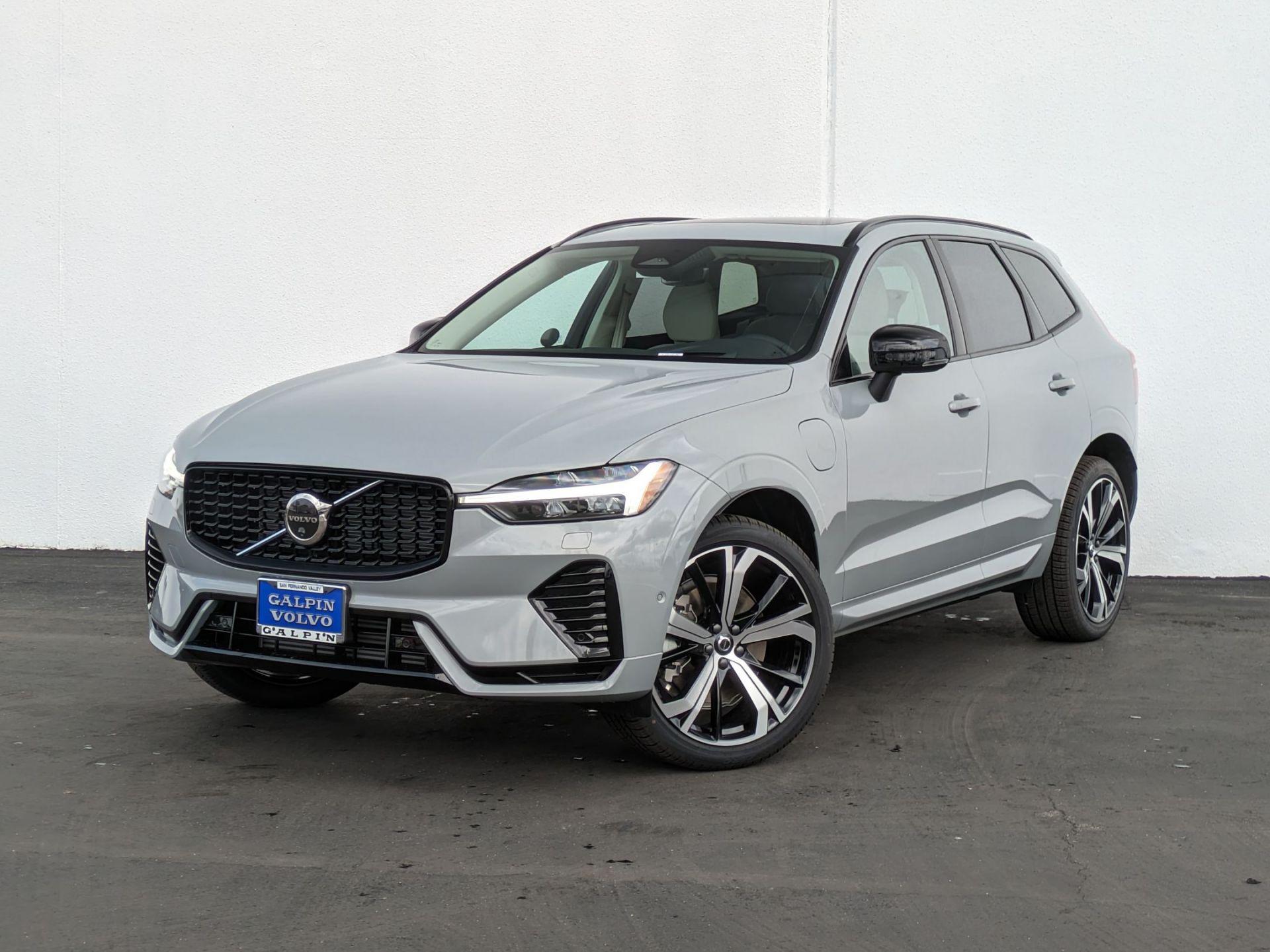 New 2025 Volvo XC60 Plug-In Hybrid T8 Ultra