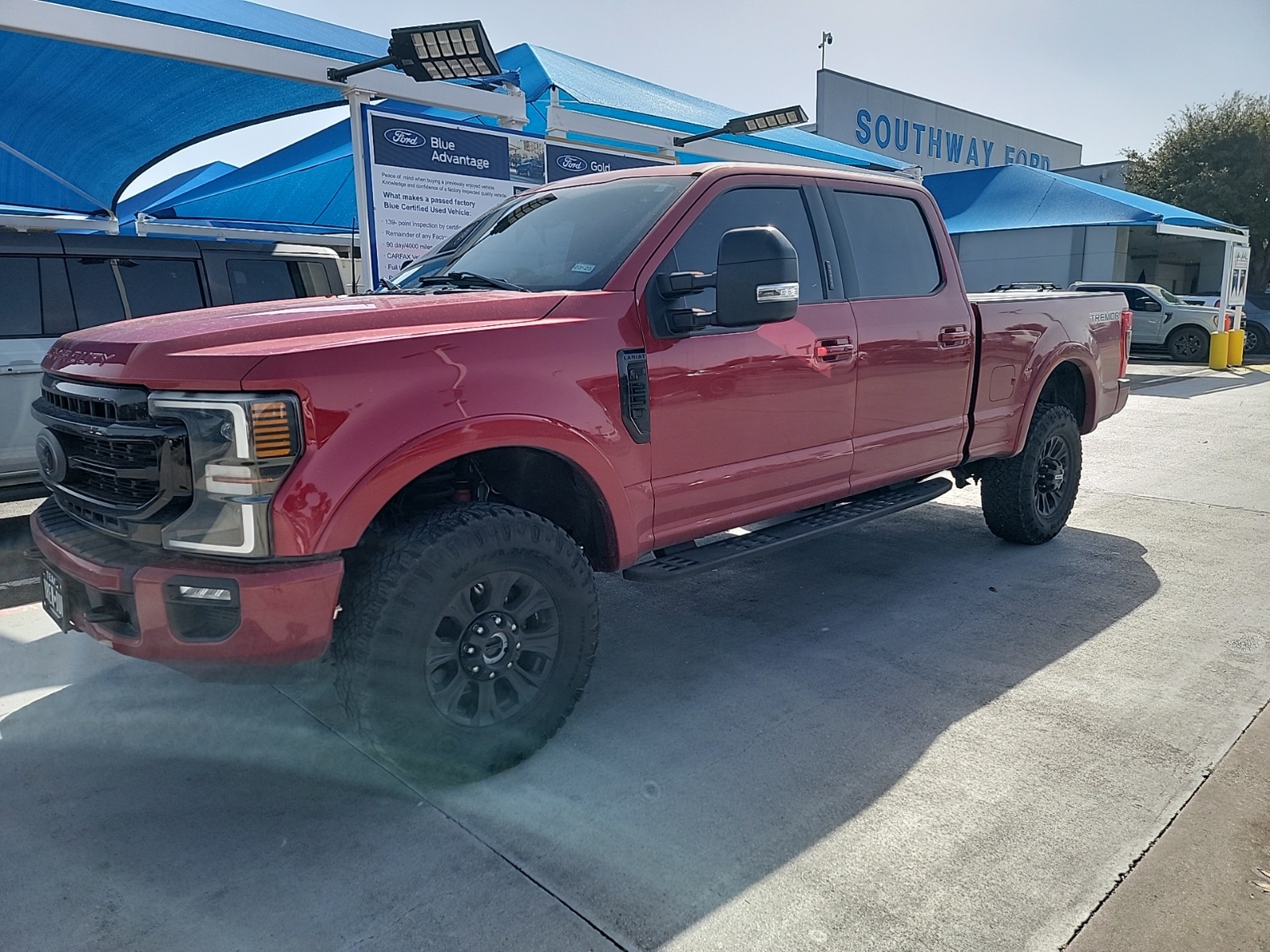 2022 Ford Super Duty F-250 SRW LARIAT