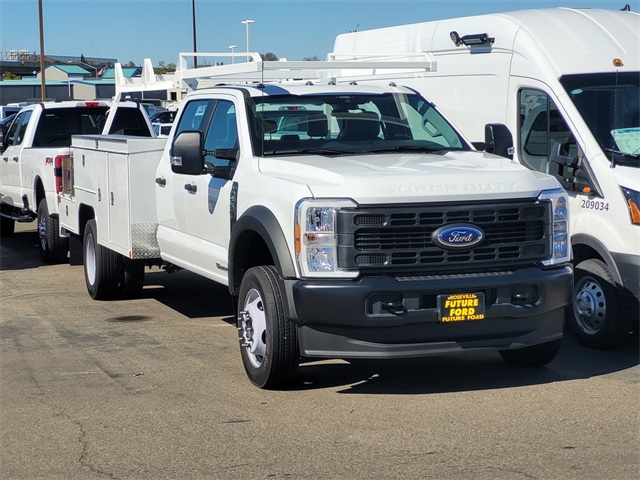 2024 Ford F-550SD XL