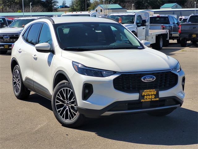 2025 Ford Escape Plug-In Hybrid Base