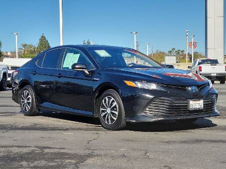 2018 Toyota Camry Hybrid LE